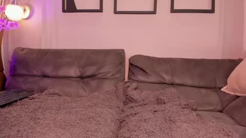 Cataleya online show from September 14, 7:50 am