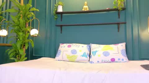 Cataleya online show from July 28, 12:59 pm