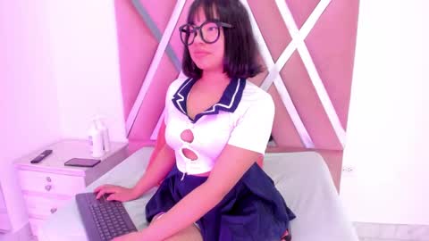 Cataleya online show from September 19, 4:00 am