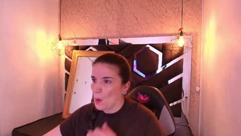 Cataleya online show from November 24, 11:01 am