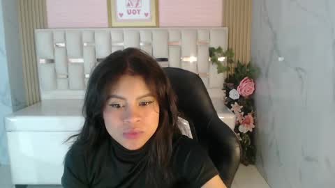 Catalina  online show from March 18, 3:22 am