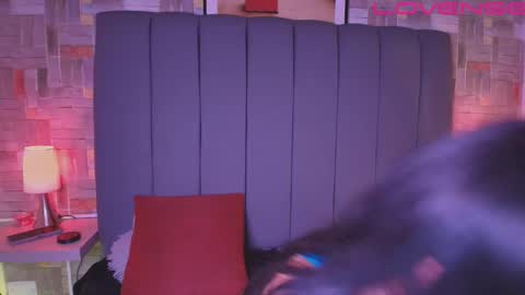 Catalina online show from March 20, 9:41 pm