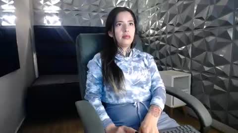 catarina online show from July 15, 11:59 am