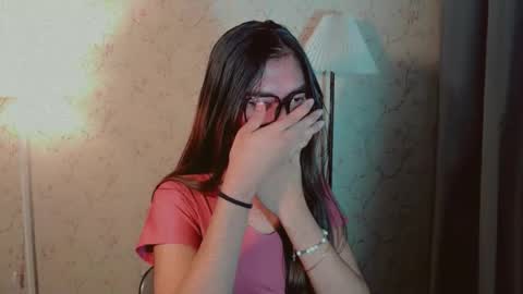 catherine_365 online show from October 18, 7:37 pm