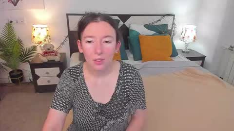 Catrin online show from October 9, 7:56 am