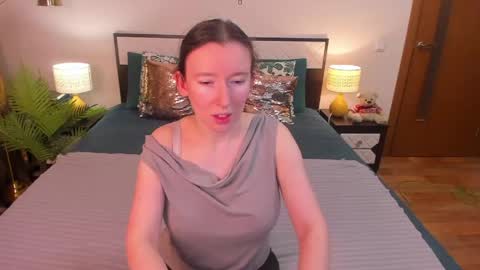 Catrin online show from April 15, 4:13 am