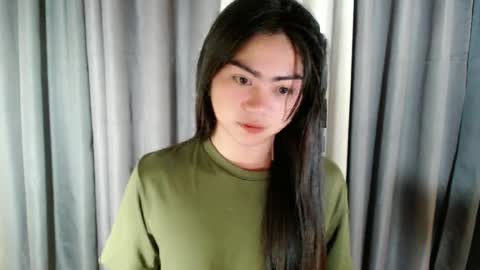 Snapshot of cathy_ho chatting on February 12, 9:10 am cathy_ho online show from February 12, 9:10 am