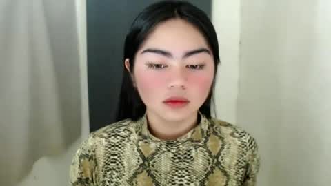 Snapshot of cathy_ho chatting on January 17, 10:11 am cathy_ho online show from January 17, 10:11 am