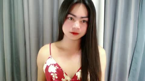 Snapshot of cathy_ho chatting on February 11, 8:05 am cathy_ho online show from February 11, 8:05 am