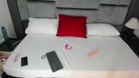 Catleya online show from December 22, 12:41 pm