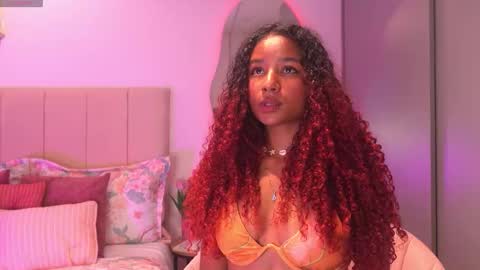 Snapshot of cattaleya_russ chatting on October 9, 11:09 pm catta 3 online show from October 9, 11:09 pm