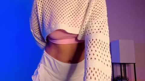 Lina  online show from November 15, 7:59 pm