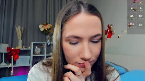 Josie Manesi online show from February 13, 7:31 pm