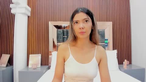 Snapshot of celestebellmont chatting on October 1, 12:32 pm celestebellmont online show from October 1, 12:32 pm