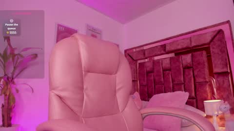 Snapshot of celestecute_ chatting on January 5, 10:29 pm Celeste   INSTAGRAM Celestecute 01 online show from January 5, 10:29 pm