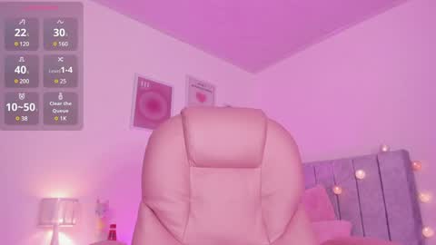 Snapshot of celestecute_ chatting on December 28, 10:34 pm Celeste   INSTAGRAM Celestecute 01 online show from December 28, 10:34 pm