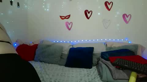 celestehot222 online show from November 6, 2:17 am