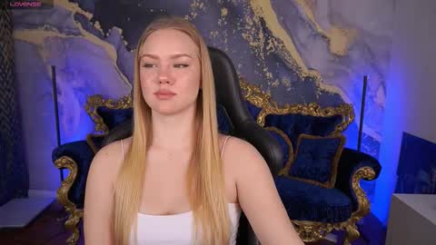 celestenoirr online show from November 3, 7:23 am