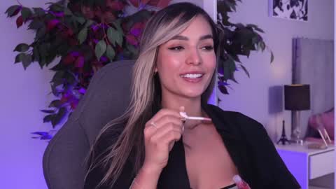 The girl of your eyes  online show from January 12, 7:10 pm