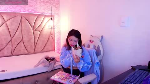        online show from October 7, 12:20 pm