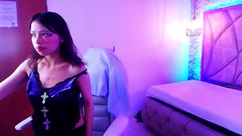        online show from October 11, 12:52 pm
