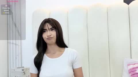 celestte_vanegas online show from December 16, 11:38 am