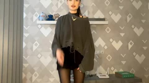 Eva online show from May 7, 7:23 am