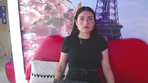       online show from April 16, 9:39 pm