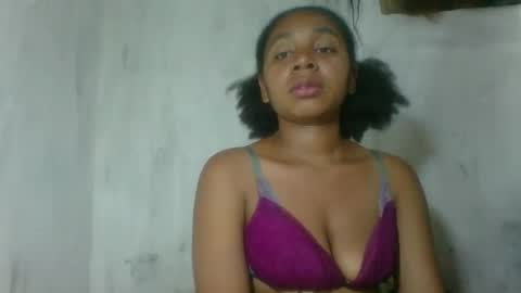 Snapshot of cettehot chatting on October 17, 8:28 am cette soa online show from October 17, 8:28 am