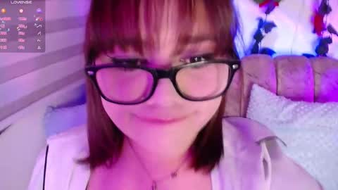 Snapshot of chaarlotte_1 chatting on January 31, 8:12 pm charlotte online show from January 31, 8:12 pm