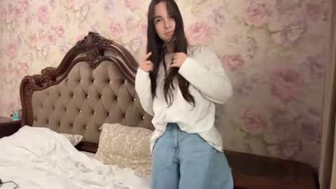 Alice online show from June 16, 3:35 pm