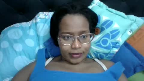 Snapshot of chantal99 chatting on October 19, 3:14 pm chantal99 online show from October 19, 3:14 pm