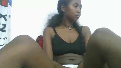 chantale483461 online show from March 25, 10:29 am