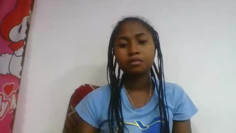 chantale483461 online show from June 1, 6:20 pm