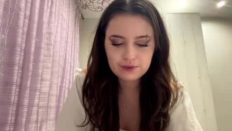 Freya online show from January 15, 4:35 pm