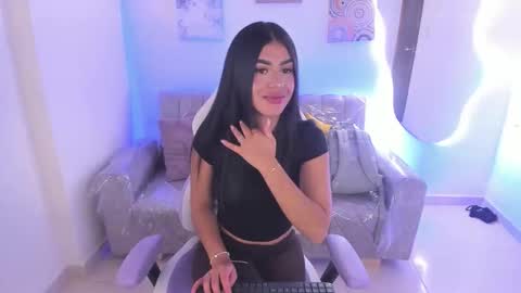    online show from February 4, 8:34 pm