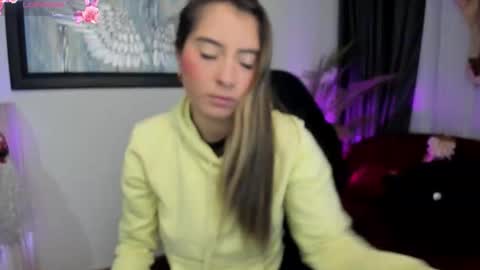 Charlote online show from December 5, 12:06 pm