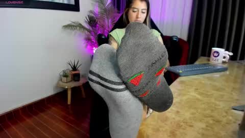 Charlote online show from November 17, 12:39 pm