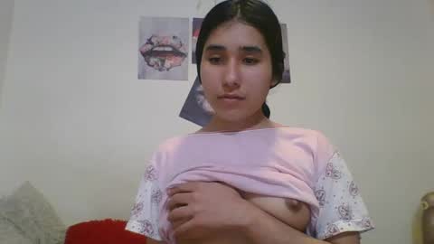 karinaa independent model online show from March 5, 8:44 pm