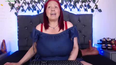 Snapshot of charlotte__big chatting on February 9, 11:15 pm Sofia online show from February 9, 11:15 pm