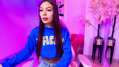 Charlotte online show from March 26, 11:23 am