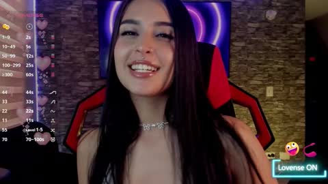 Charlotte  online show from December 17, 9:52 pm