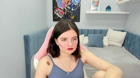 charlotte_mitchell online show from February 10, 8:31 am