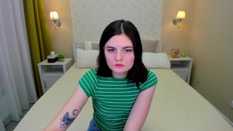 charlotte_mitchell online show from February 5, 7:07 am