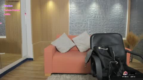 Charlotte  Everyday From 0700 to 1300 Col Time online show from January 30, 11:11 am