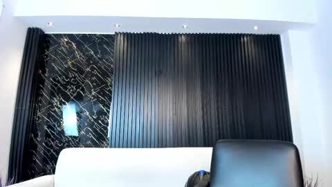 Charlotte  Everyday From 0700 to 1300 Col Time online show from October 18, 12:19 pm