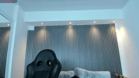 Charlotte  Everyday From 0700 to 1300 Col Time online show from October 20, 11:57 am