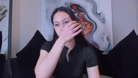 charlottegray_1 online show from November 19, 12:27 pm