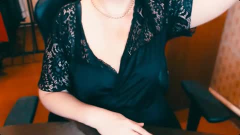 CharlotteXTasty online show from March 12, 9:55 am