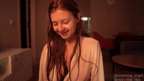 Marseline Chaturbelle online show from November 28, 5:21 am